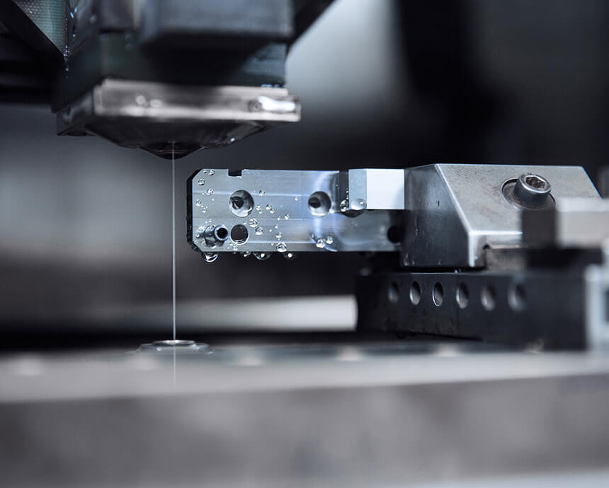 Wire EDM at ZELTWANGER Maschinenbau