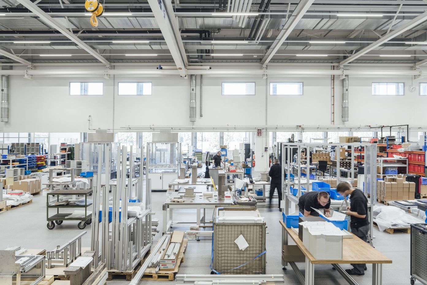 ZELTWANGER Assembly services